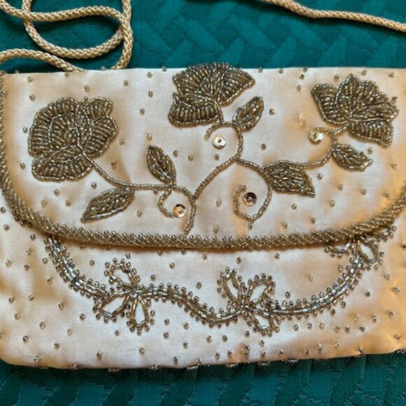 Valerie Stevens Gold Satin Envelope Bag with Beaded Design - Vintage - Picture 9 of 9